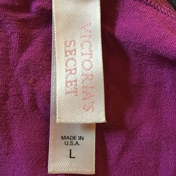 Victoria’s Secret Camisole-large - Picture 4 of 4